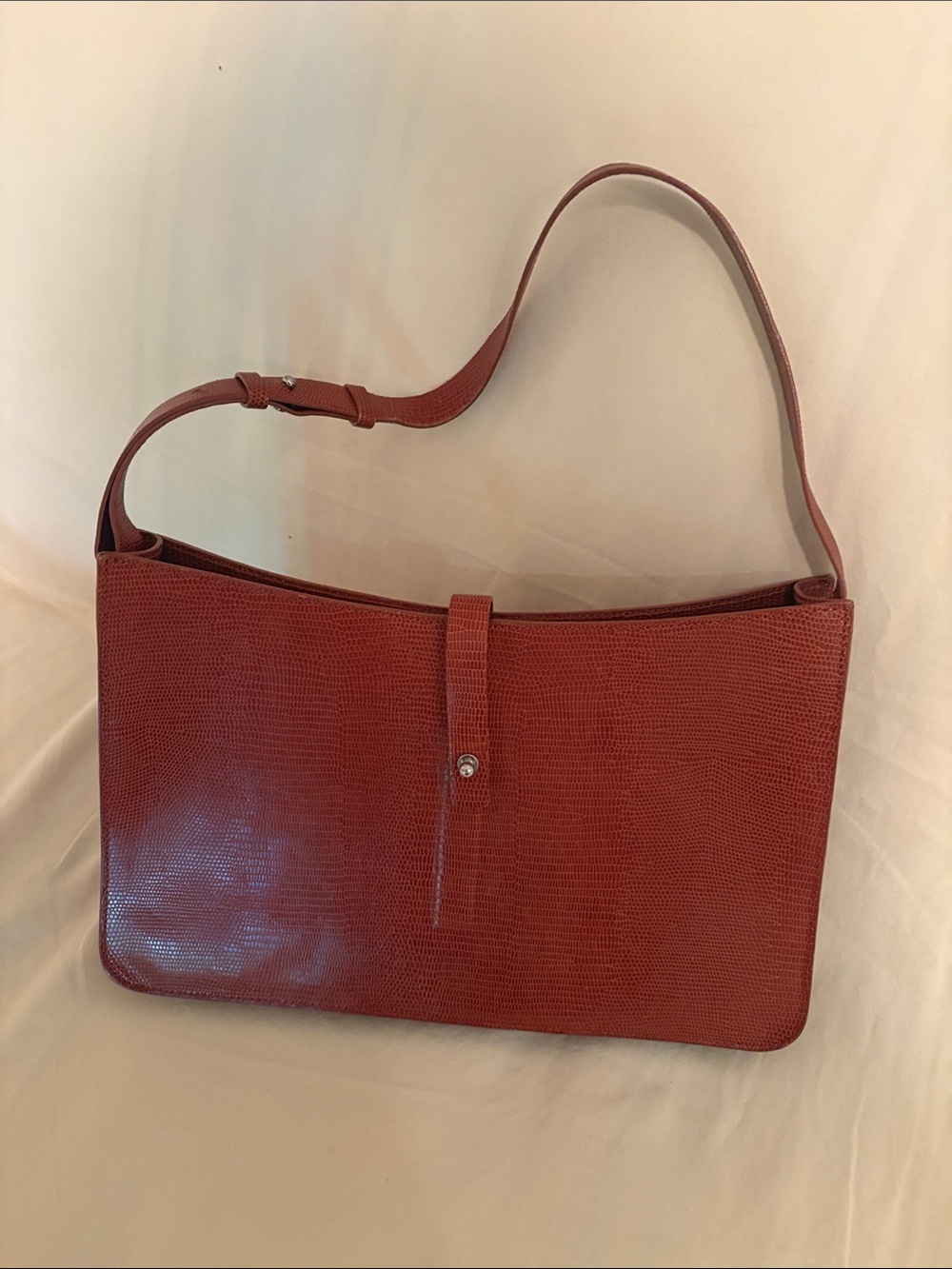 Dkny
Leather Shoulder Bag in Brick Red